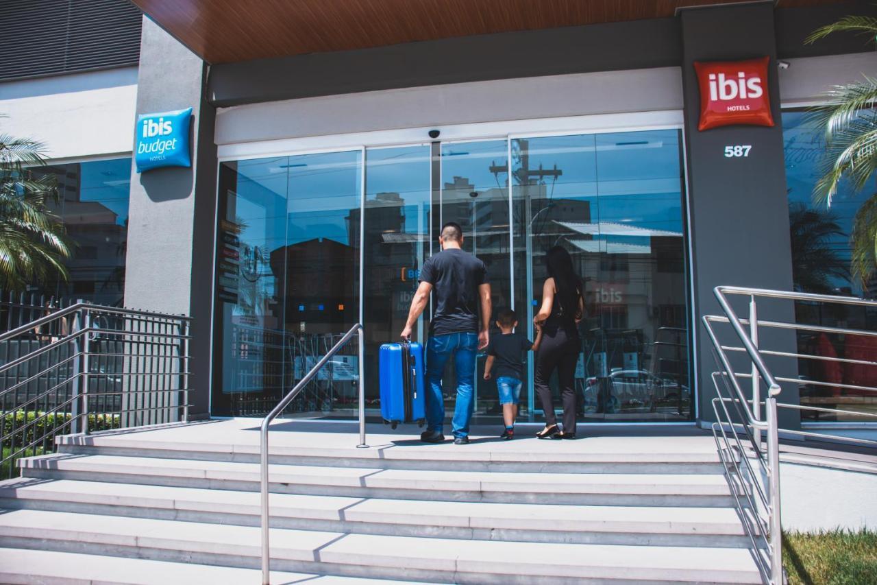 Ibis Budget Navegantes Itajai Luaran gambar